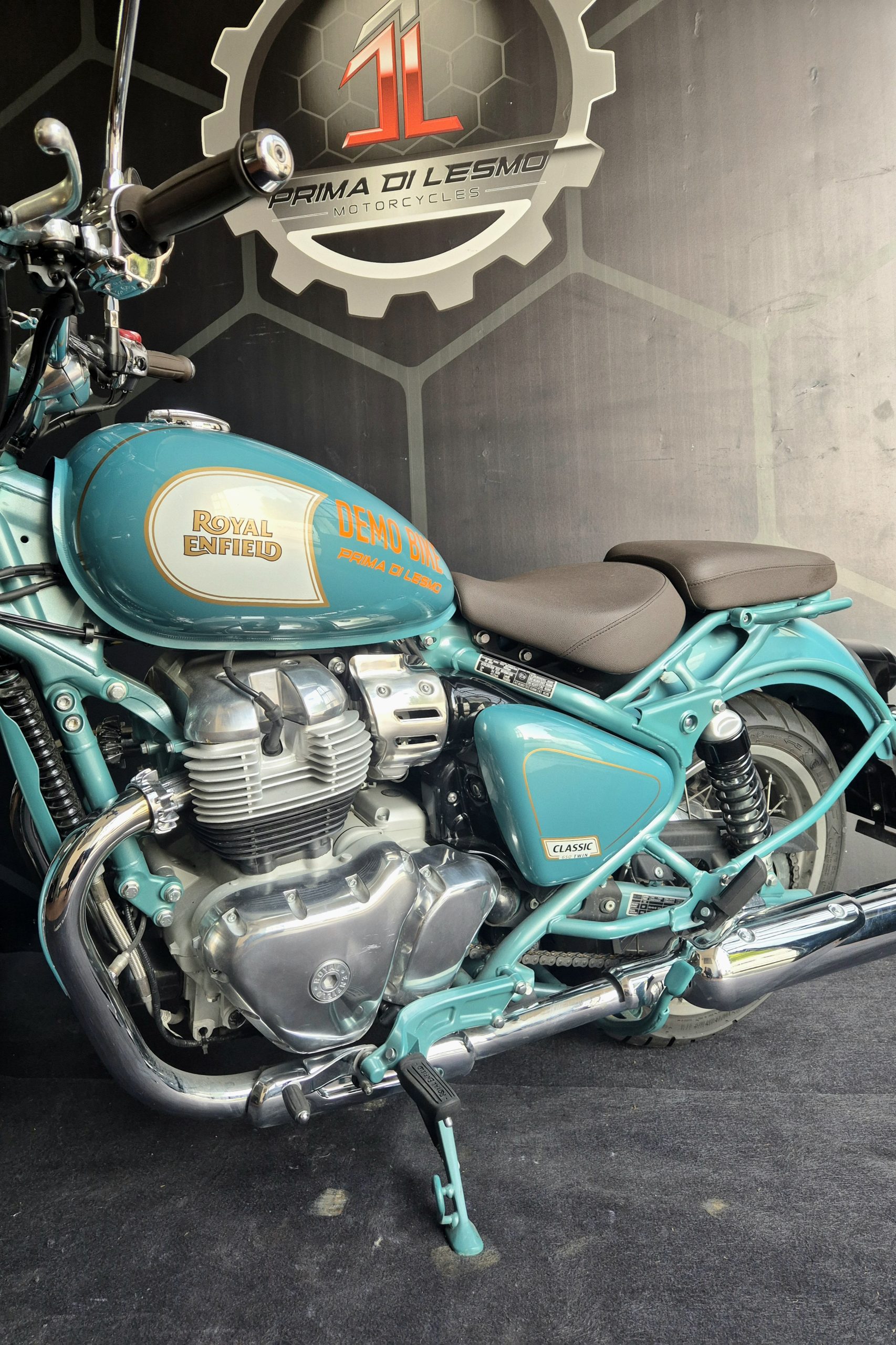 Royal Enfield Classic 650 2025 1115 km - immagine 5