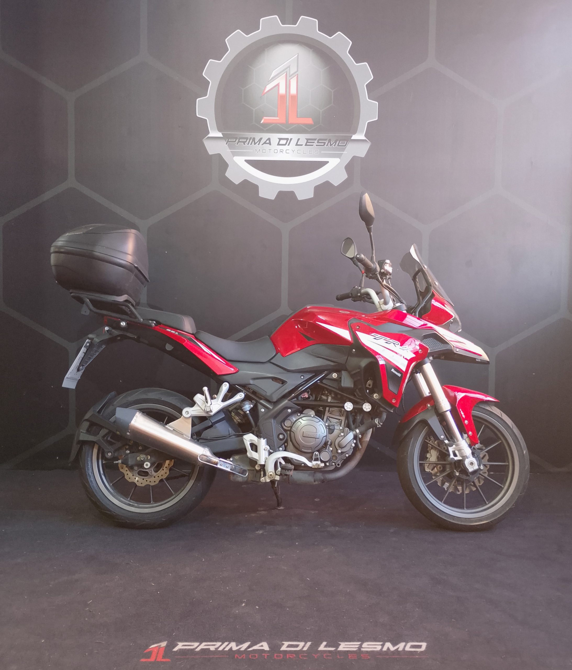 Benelli TRK 251 2019 16500km