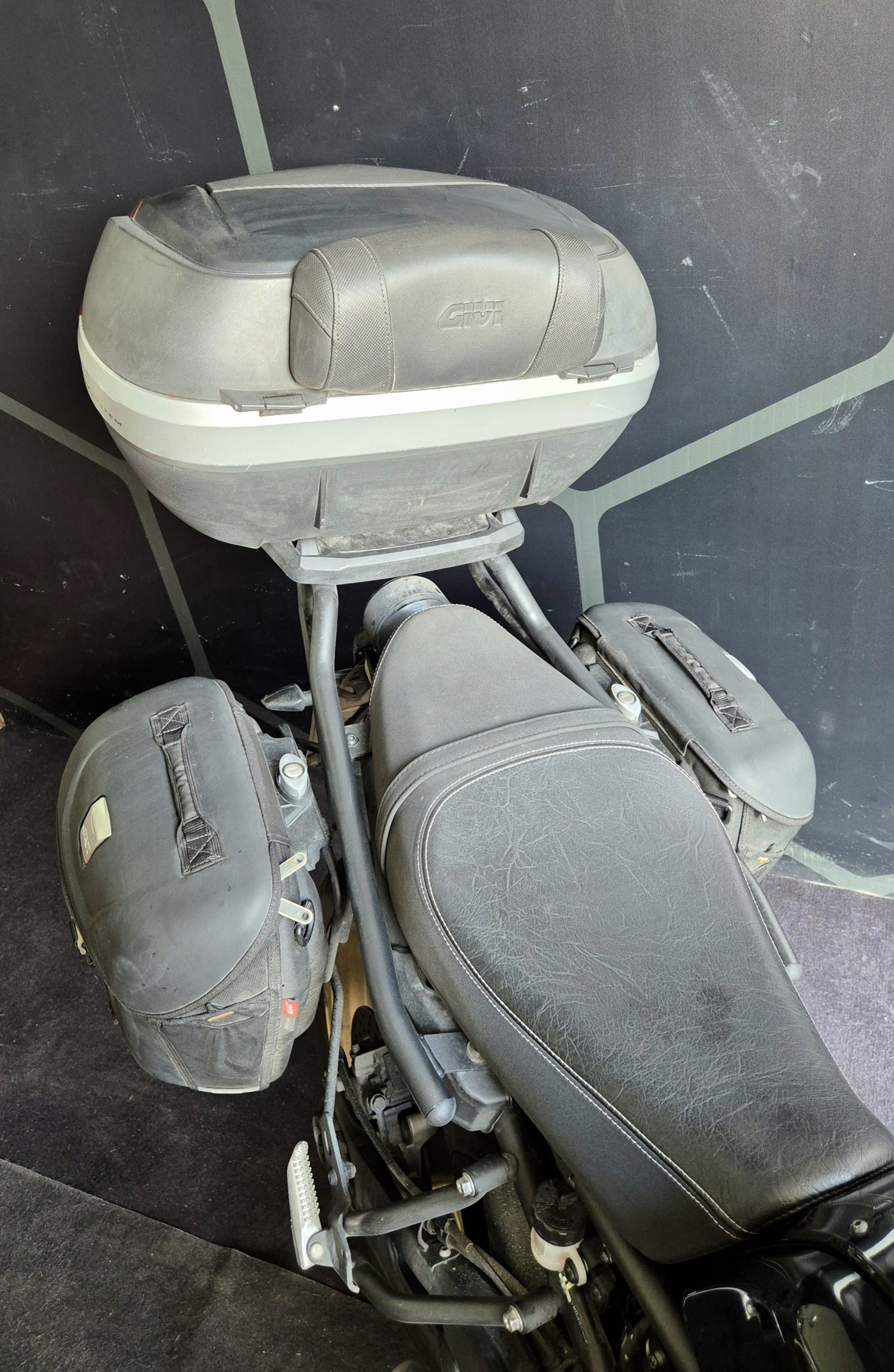 Yamaha XSR 700 2023 18500km - immagine 11
