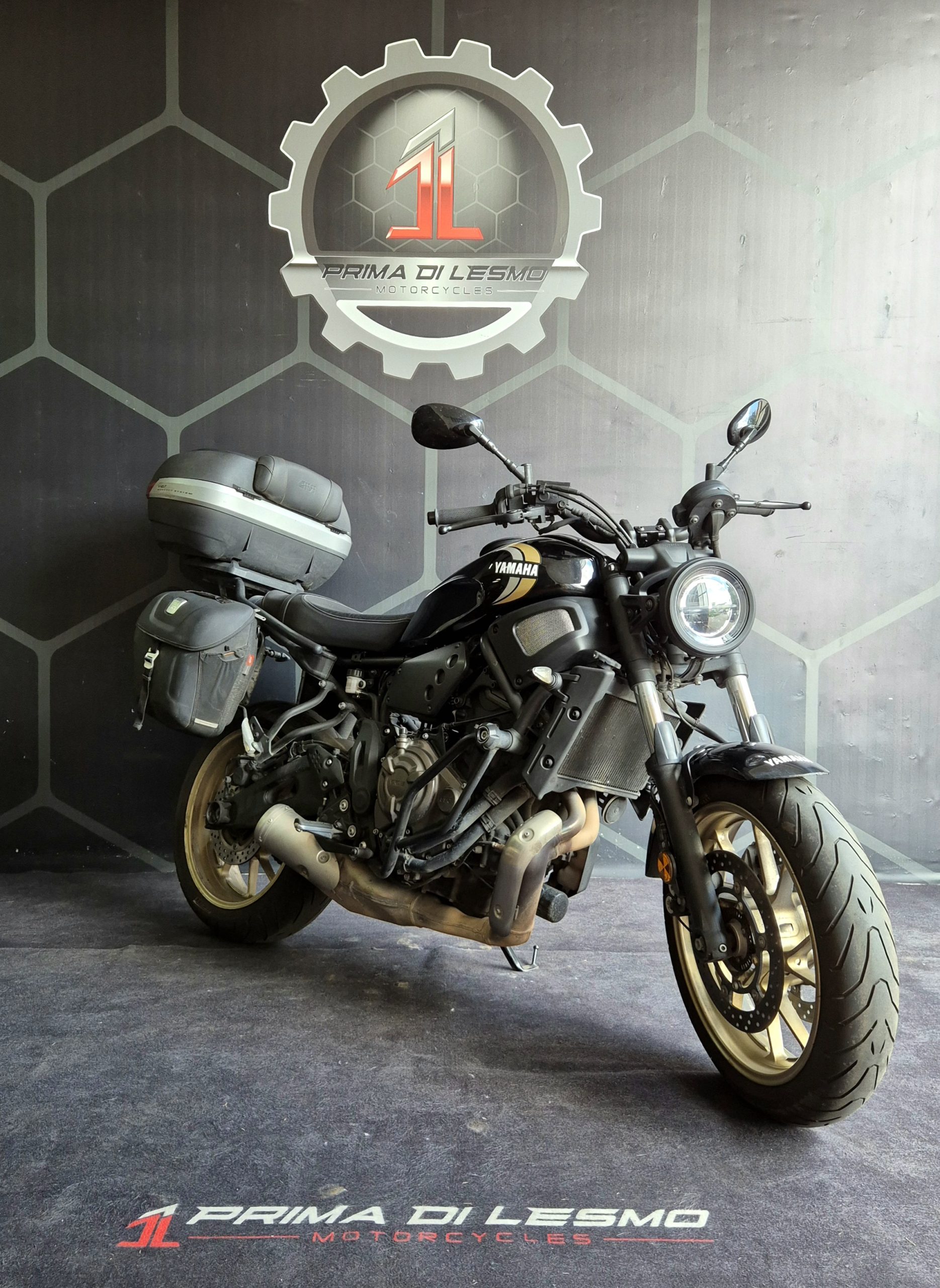Yamaha XSR 700 2023 18500km - immagine 8