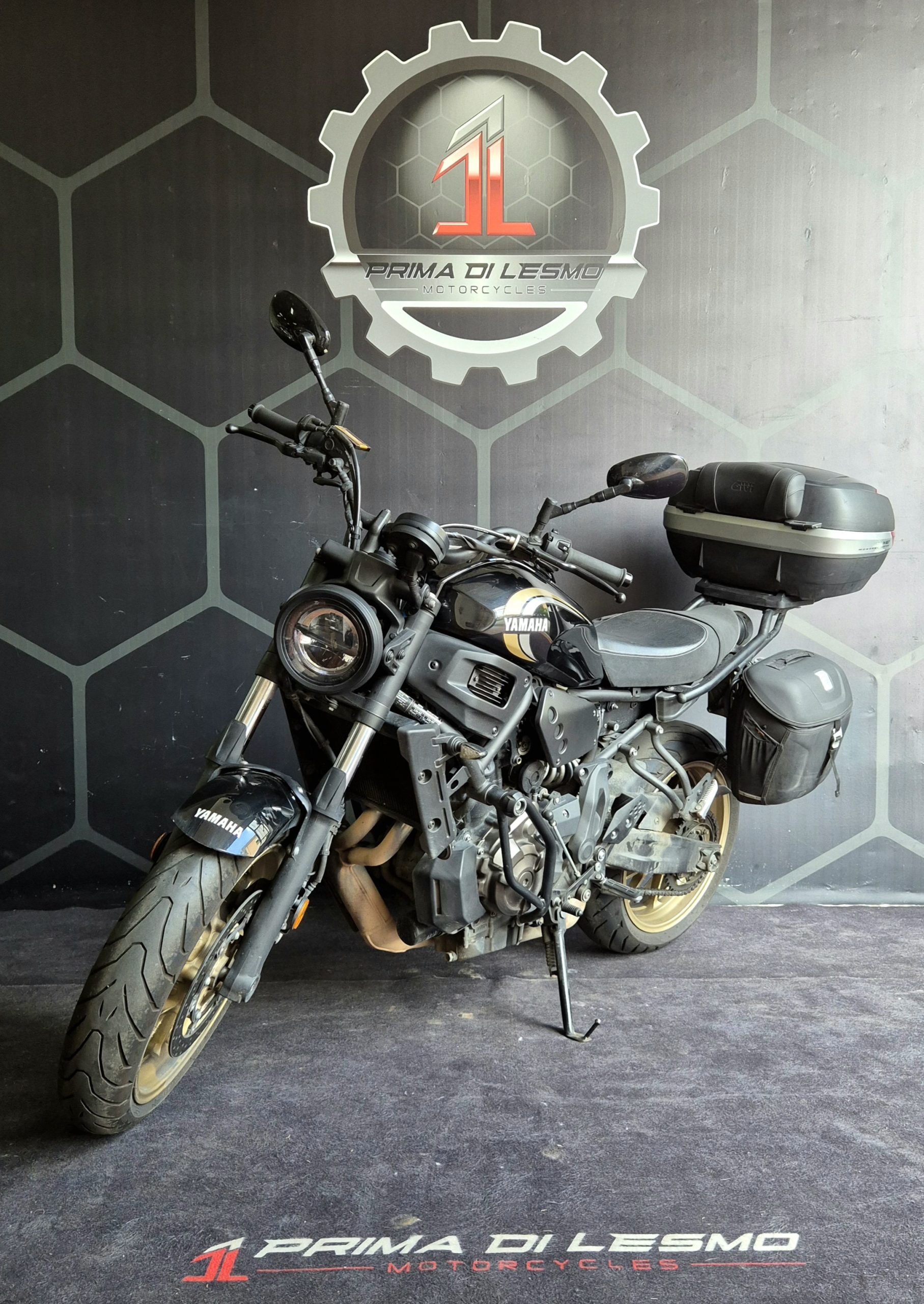 Yamaha XSR 700 2023 18500km - immagine 7
