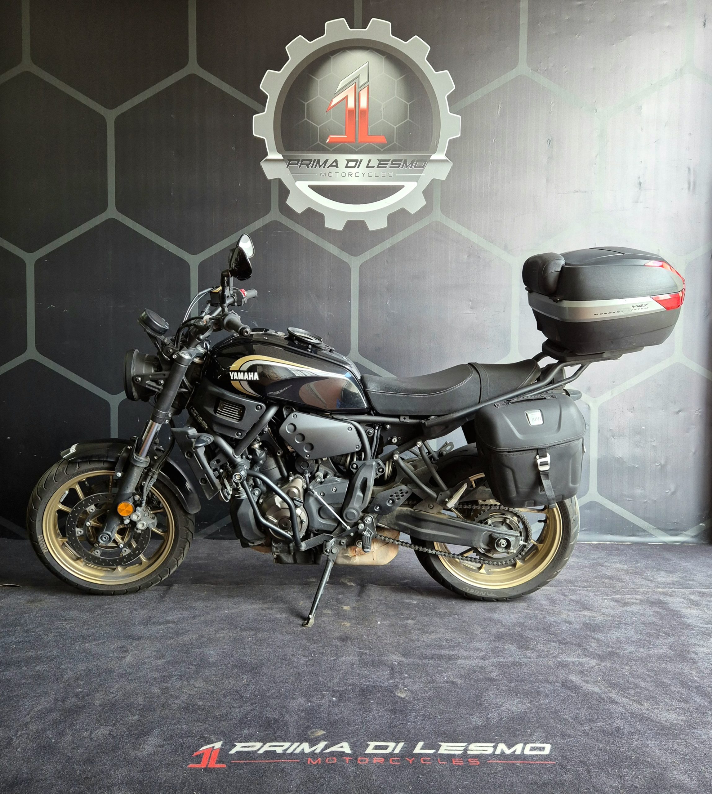 Yamaha XSR 700 2023 18500km - immagine 6