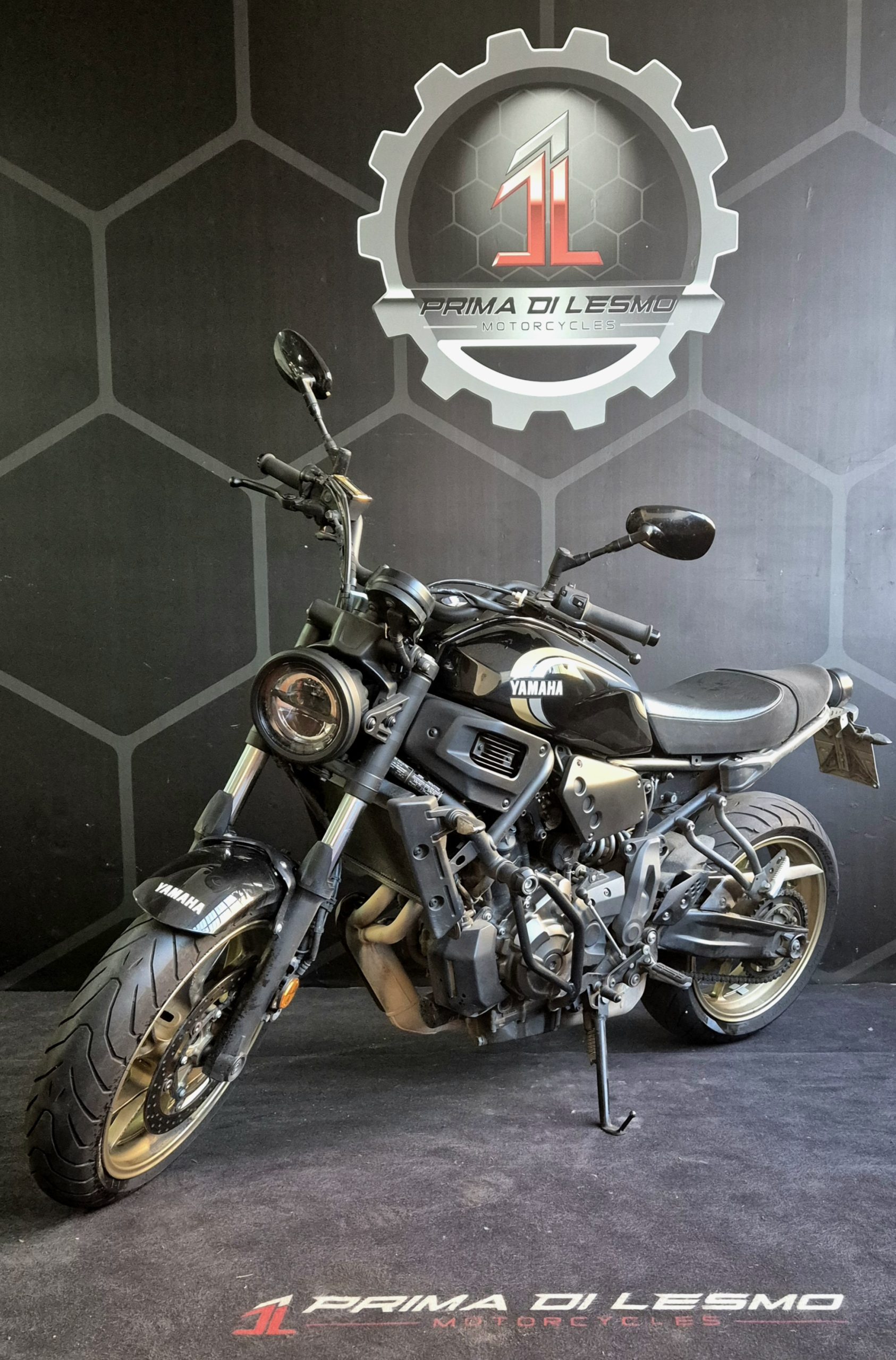 Yamaha XSR 700 2023 18500km - immagine 3