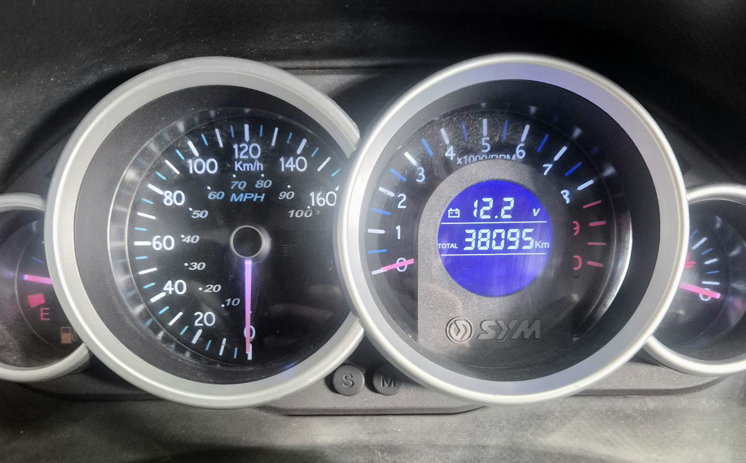 Sym Joymax 300 i 2013 38000km - immagine 5