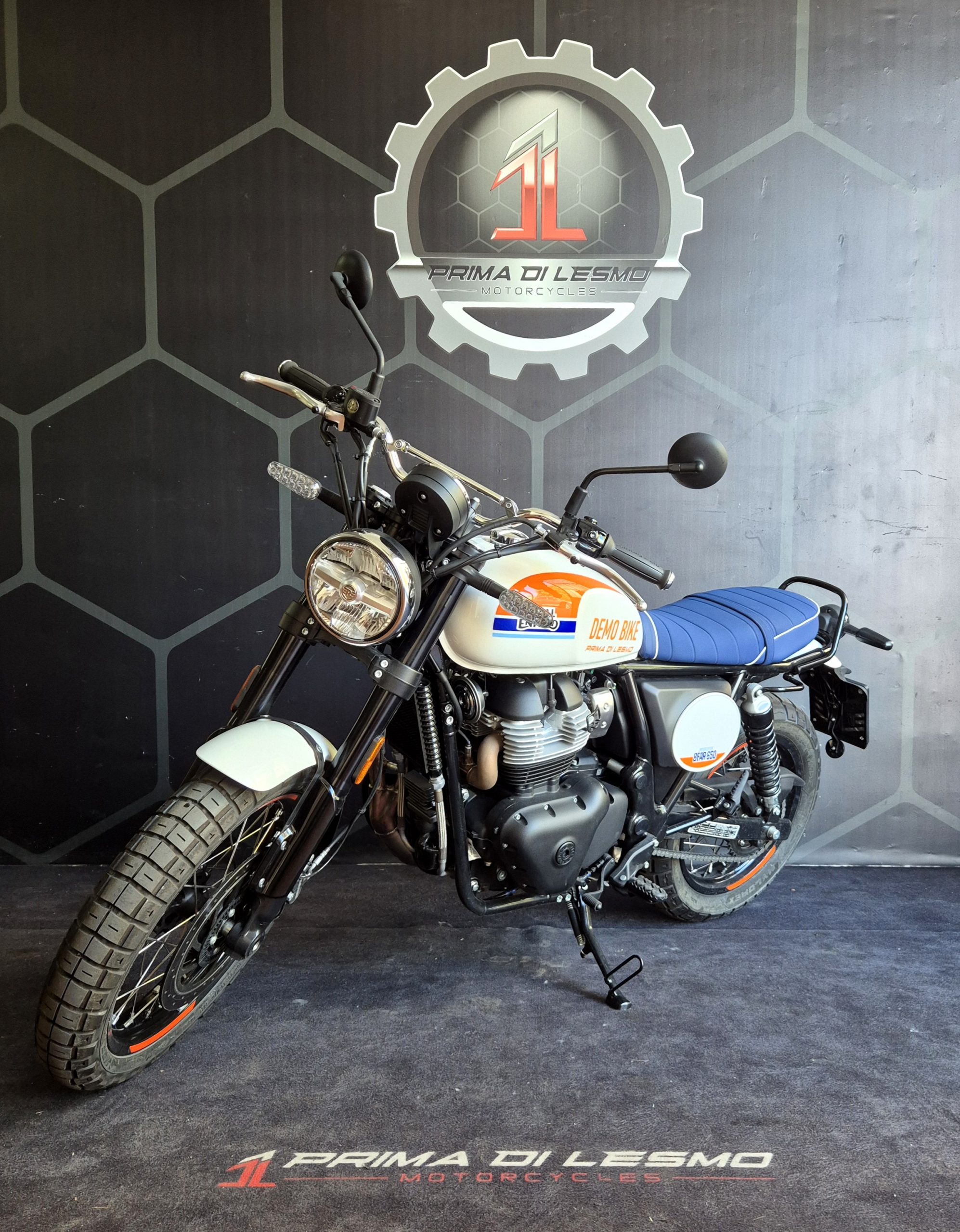 Royal Enfield Bear 650 2026 400km - immagine 3