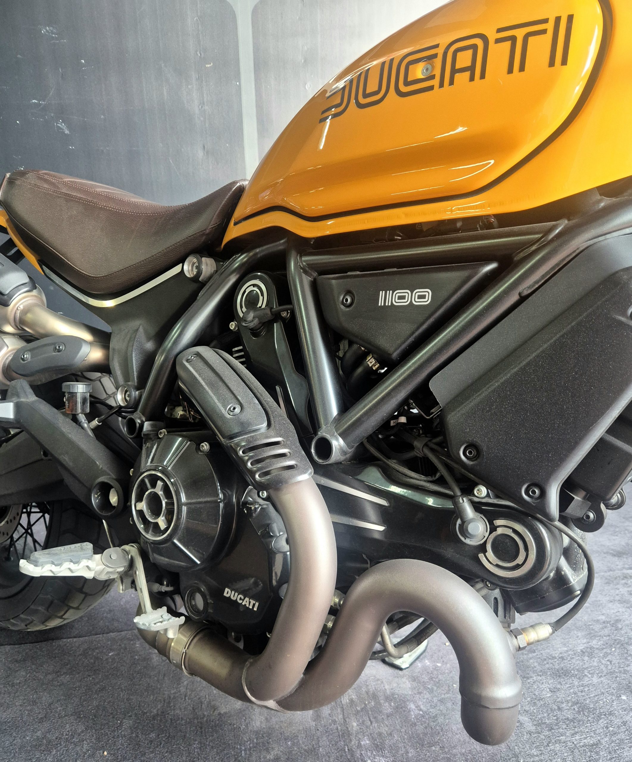 Ducati Scrambler 1100 Tribute Pro 2023 6042 km - immagine 6
