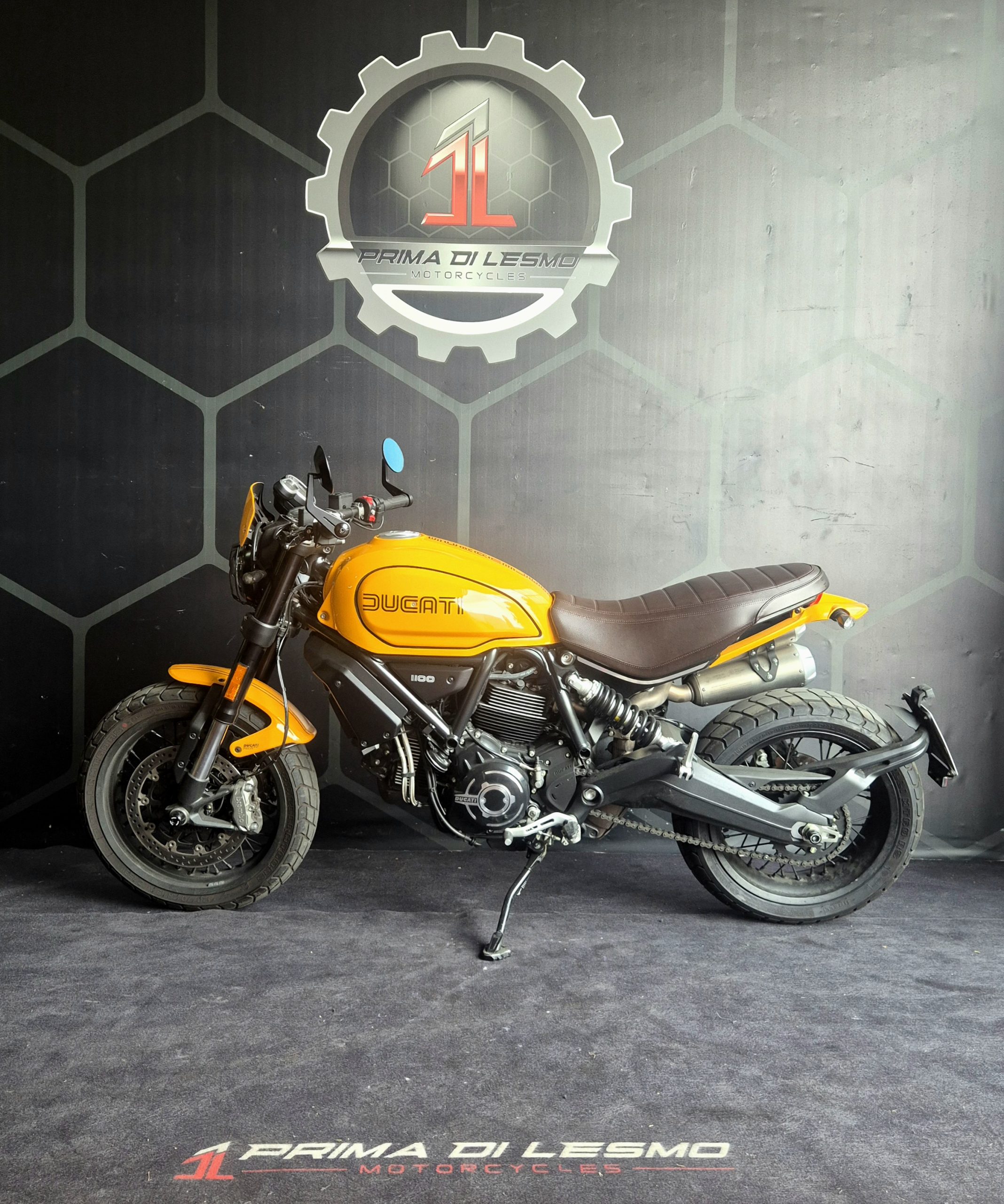 Ducati Scrambler 1100 Tribute Pro 2023 6042 km - immagine 2